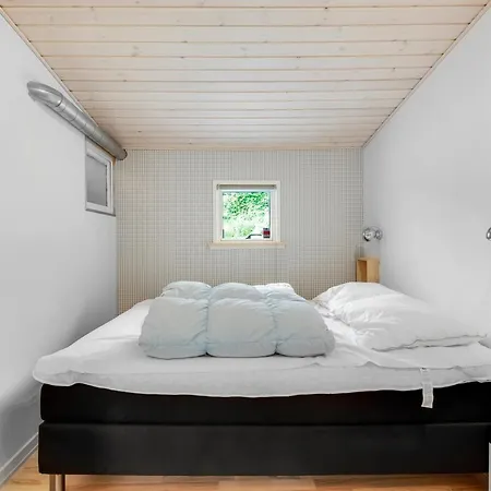 Filomena - 300m From The Sea By Interhome