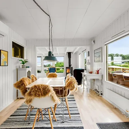 Filomena - 300m From The Sea By Interhome *