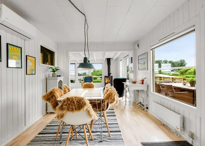 Filomena - 300m From The Sea By Interhome *