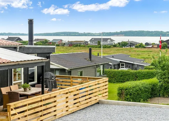 Filomena - 300m From The Sea By Interhome *